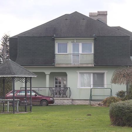 Orwa Apartmanok - Cedrus Koez Zalakaros Luaran gambar
