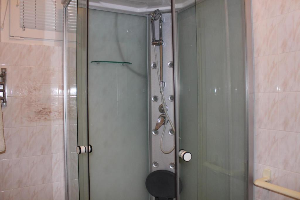 Orwa Apartmanok - Cedrus Koez Zalakaros Bilik gambar