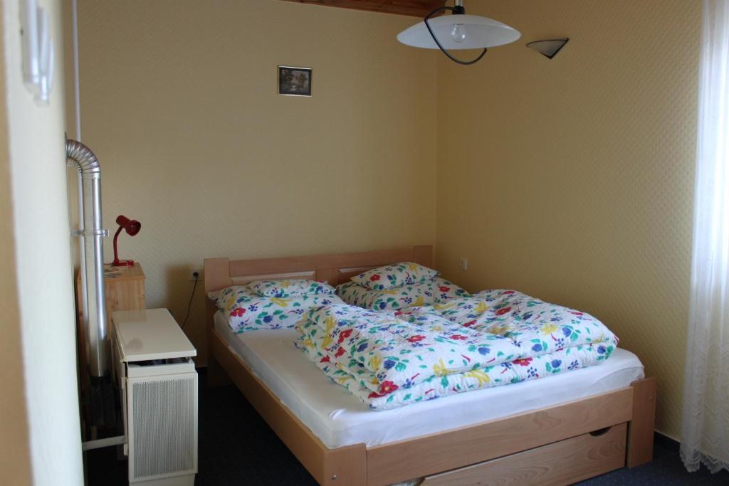 Orwa Apartmanok - Cedrus Koez Zalakaros Bilik gambar